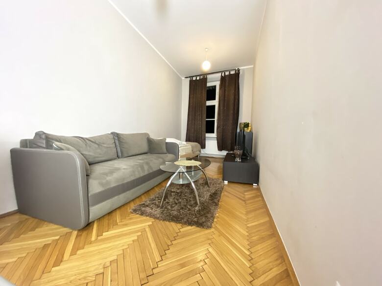 P&j Apartments