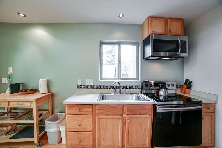 Mt. Baker Lodging Cabin 40 ? Pool Table, Sleeps 11! By Mbl