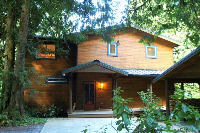 Mt. Baker Lodging Cabin 7 ? Lakefront, Sleeps 10! By Mbl