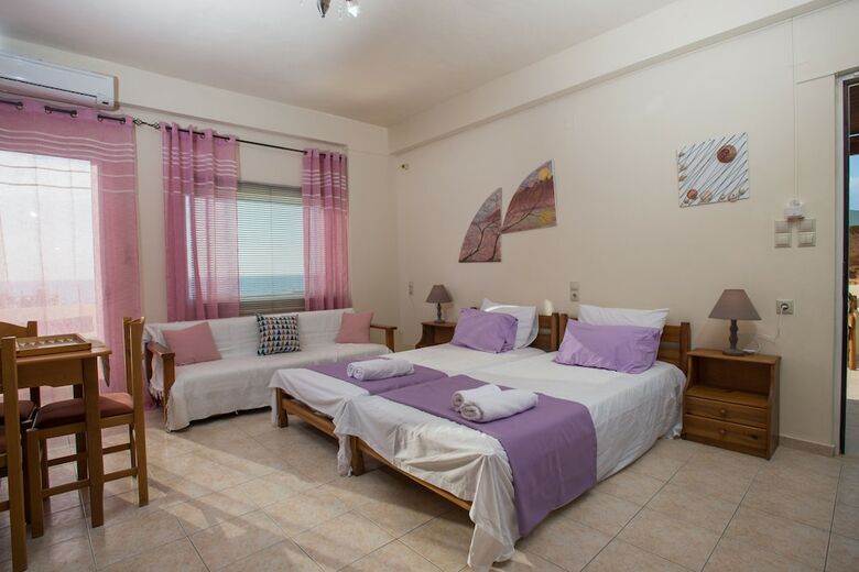 Apartamentos Kalamaki Sight