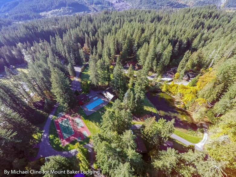 Mt. Baker Lodging  Cabin 4 ?pet Friendly, Sleeps 5! By Mbl