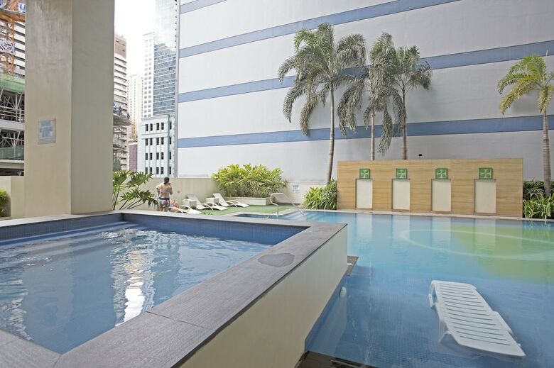 Indigo Ortigas @ Exchange Regency