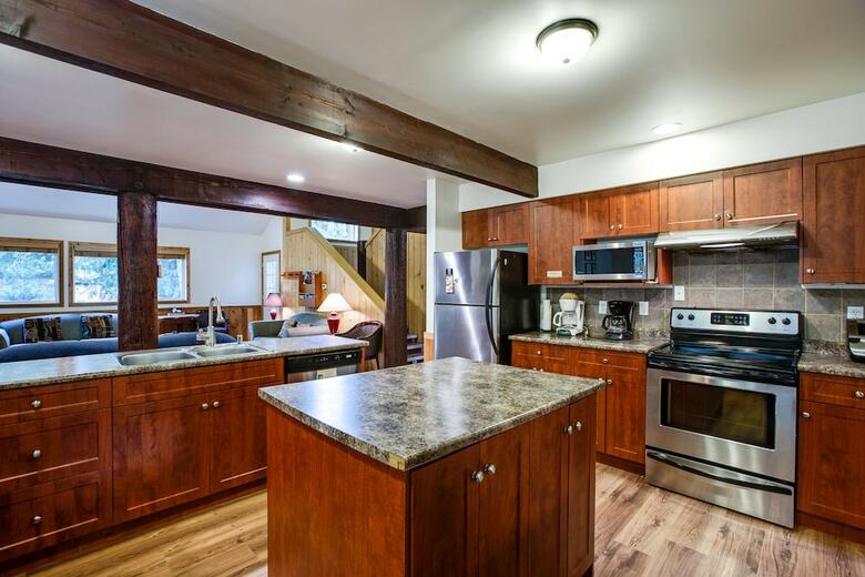 Apartamentos Mt. Baker Lodging Cabin 3 ? 12 Bdrm, Sleeps 26! By Mbl