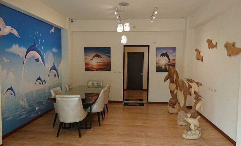 Hotel Dolphin Love B&B
