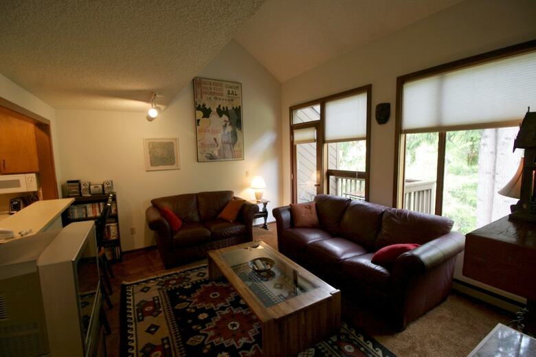 Mt. Baker Lodging Condo #80 ? Fireplace, Sleeps 4! By Mbl