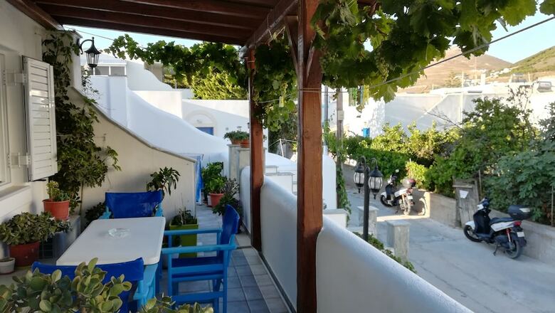 Kontaratos Studios & Apartments