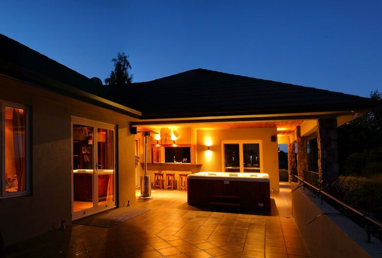 Bed & Breakfast Tauhara Sunrise Lodge