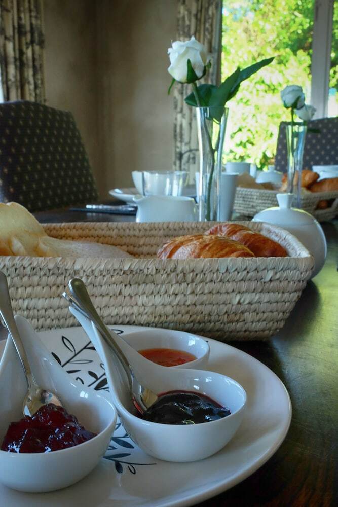 Bed & Breakfast Tauhara Sunrise Lodge