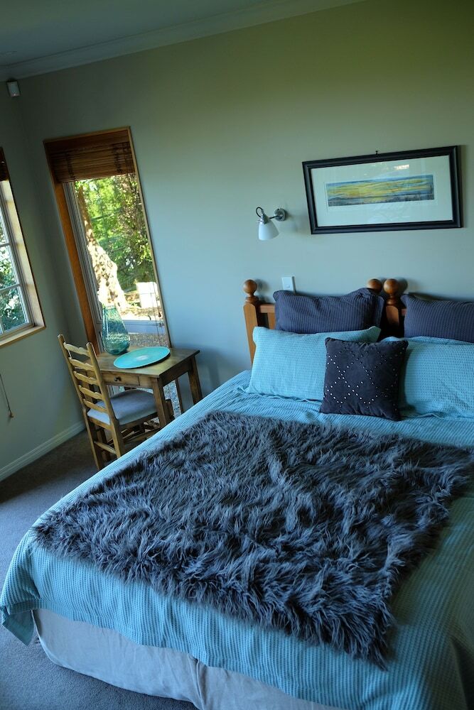 Bed & Breakfast Tauhara Sunrise Lodge