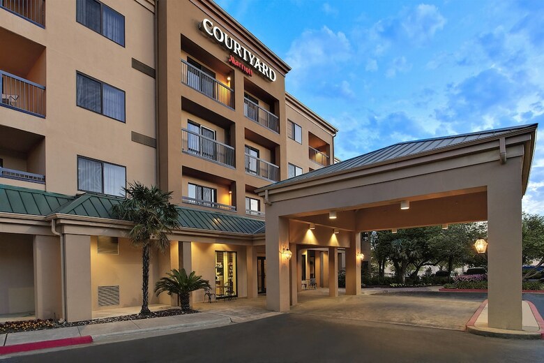 Hotel Courtyard By Marriott Austin The Domain Area