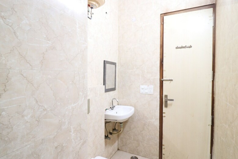 Hotel Winsome Residency