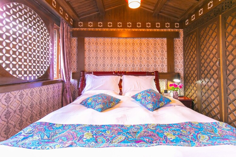 Posada Lijiang Muyunju Inn