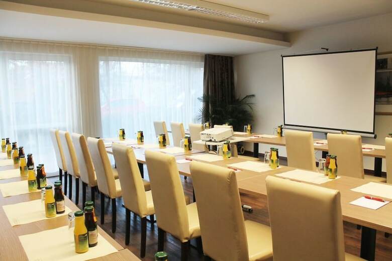 Hotel R�delheimer Hof - Am Wasserturm