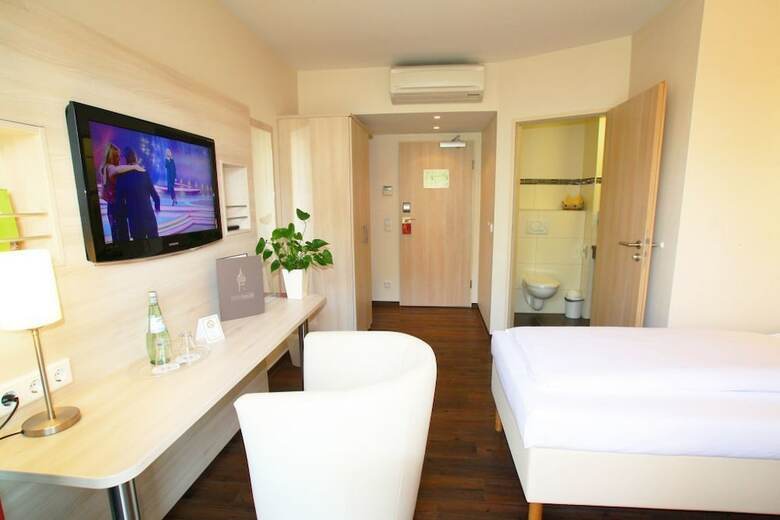 Hotel R�delheimer Hof - Am Wasserturm