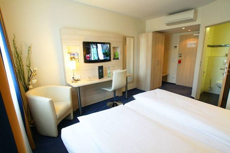 Hotel R�delheimer Hof - Am Wasserturm