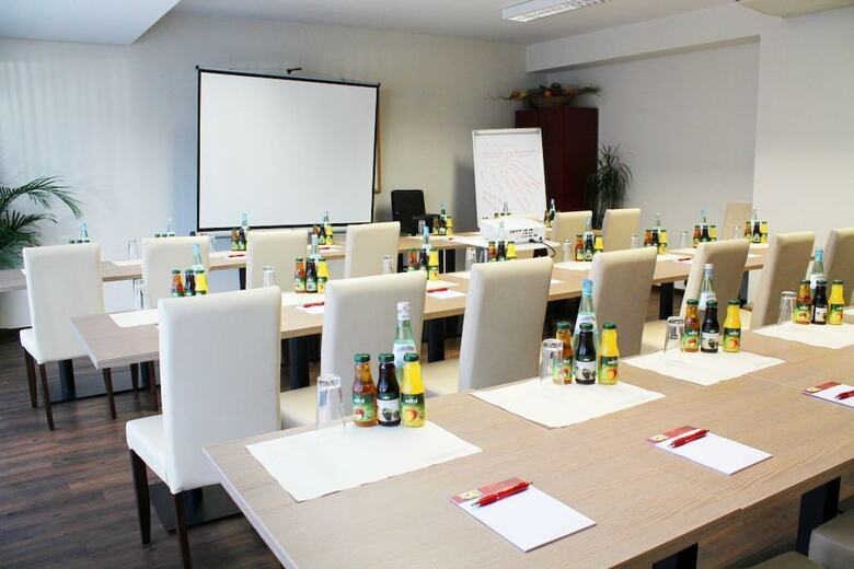 Hotel R�delheimer Hof - Am Wasserturm