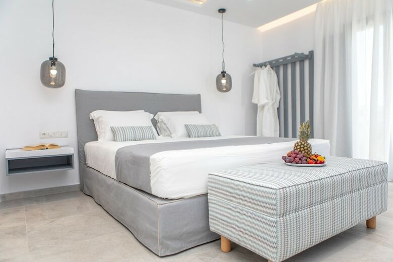 Hotel Crystal Mare Suites
