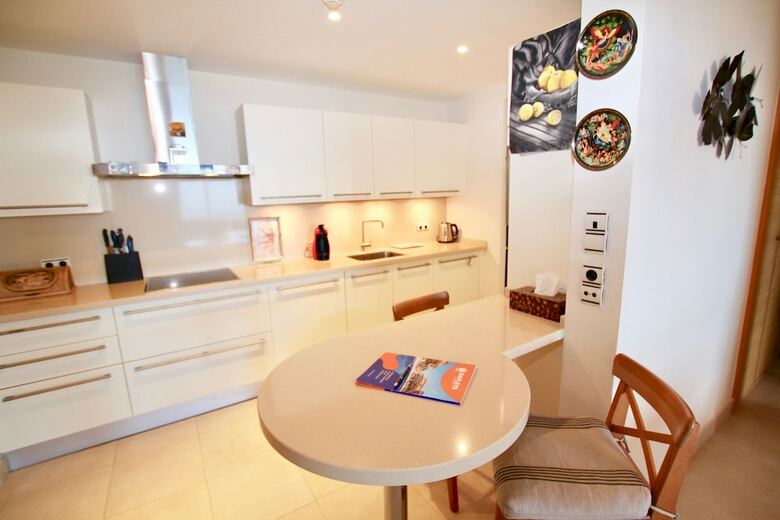 Samara 2 - Ultimate Seaview Apartment In Samara Resort, Heated Pool