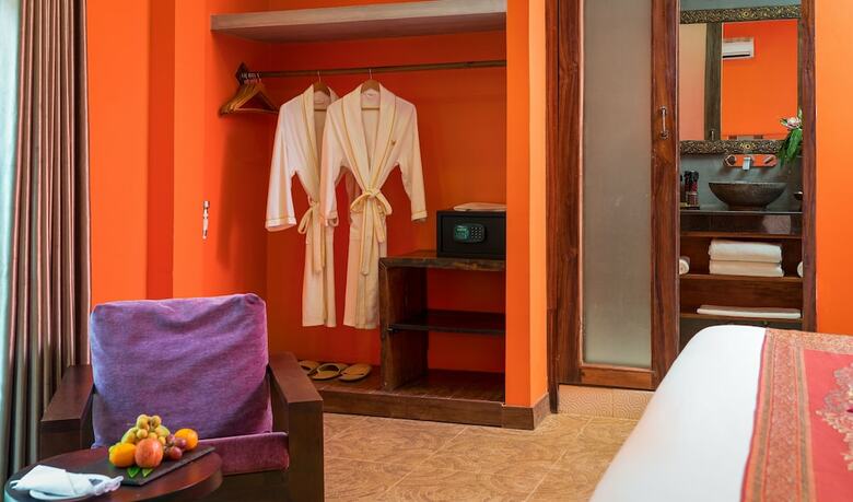 Golden Temple Hotel
