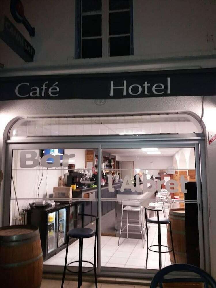 Hotel L'albret Chr