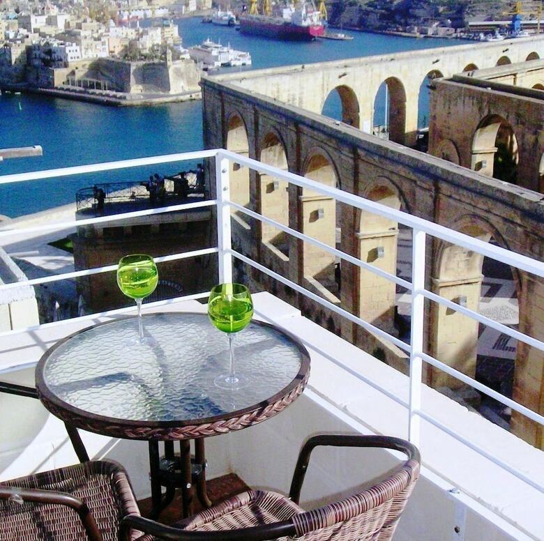 Hotel Castille Suites Penthouses