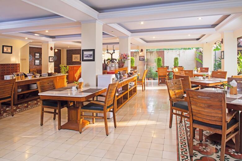 Duta Garden Hotel