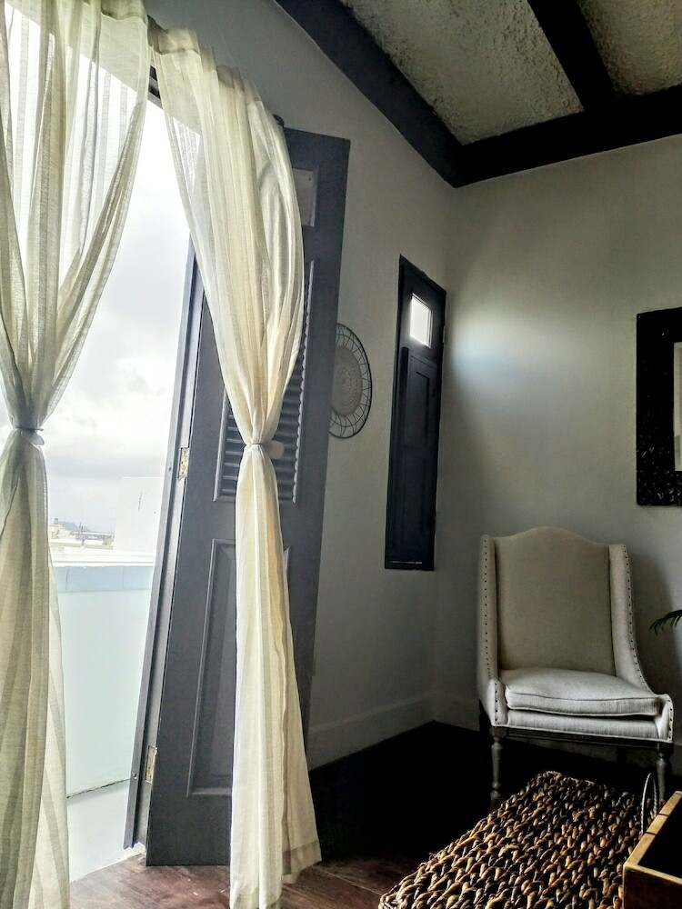 Aparthotel La Capitana Old San Juan