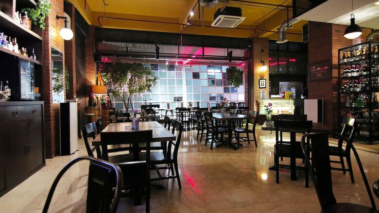 The Arista Hotel