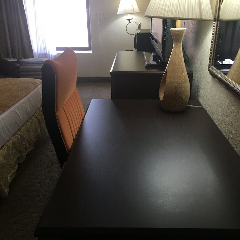 Hotel A Victory Inn - West Dearborn