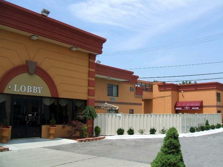 Hotel A Victory Inn - West Dearborn