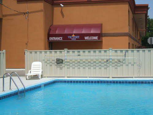 Hotel A Victory Inn - West Dearborn