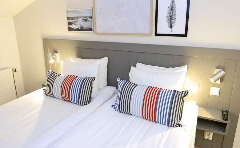 Dockyard Hotel