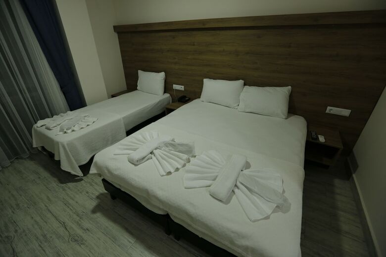 Hotel Askoroz Otel