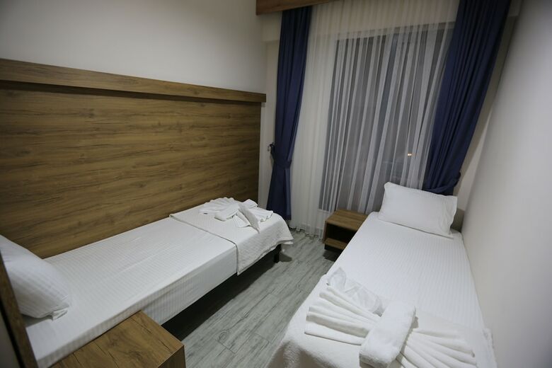Hotel Askoroz Otel