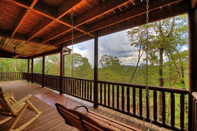 Cabana Oakawana Lodge