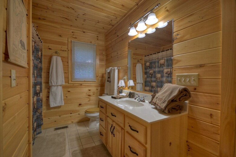 Cabana Oakawana Lodge