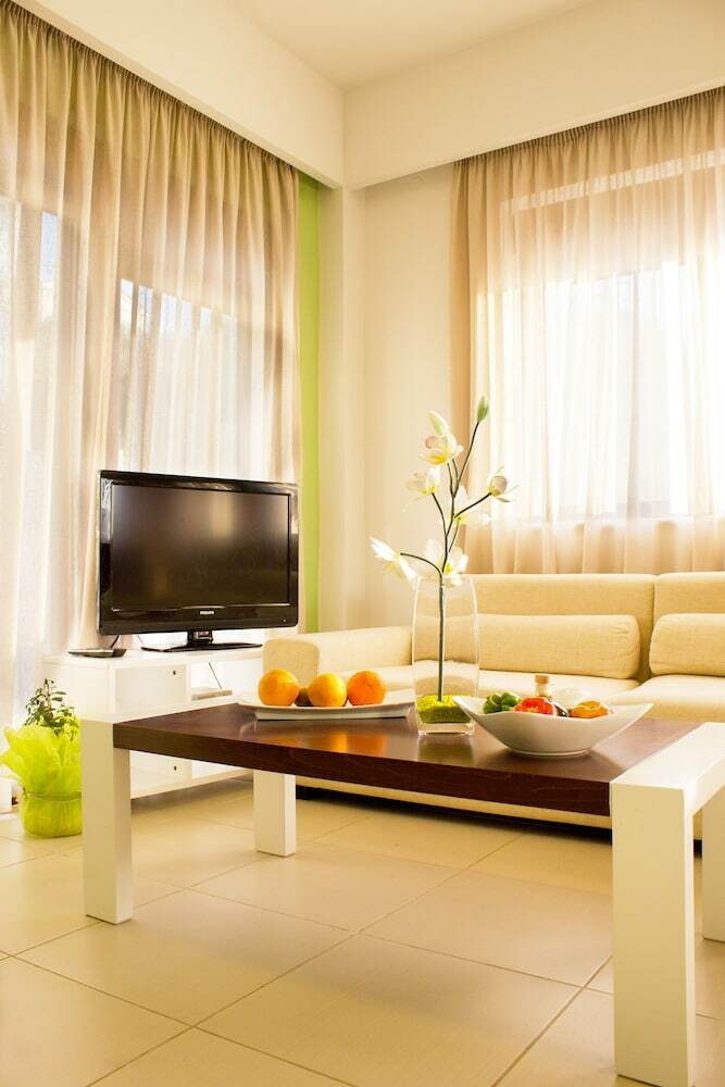 Apartamentos Esthisis Suites Chania
