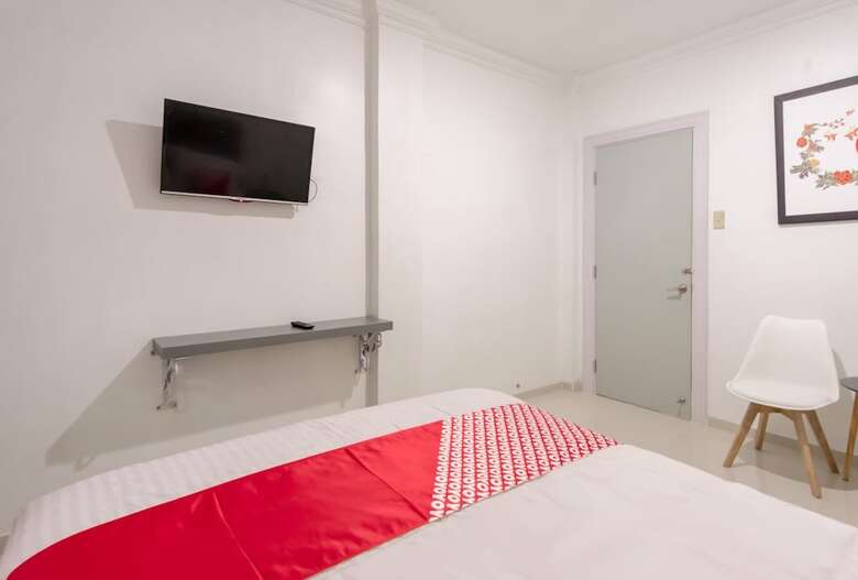 Oyo 487 Gajah Mada Hotel