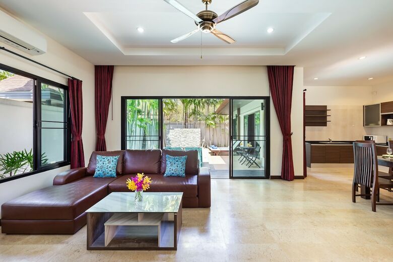 Villa Charyn