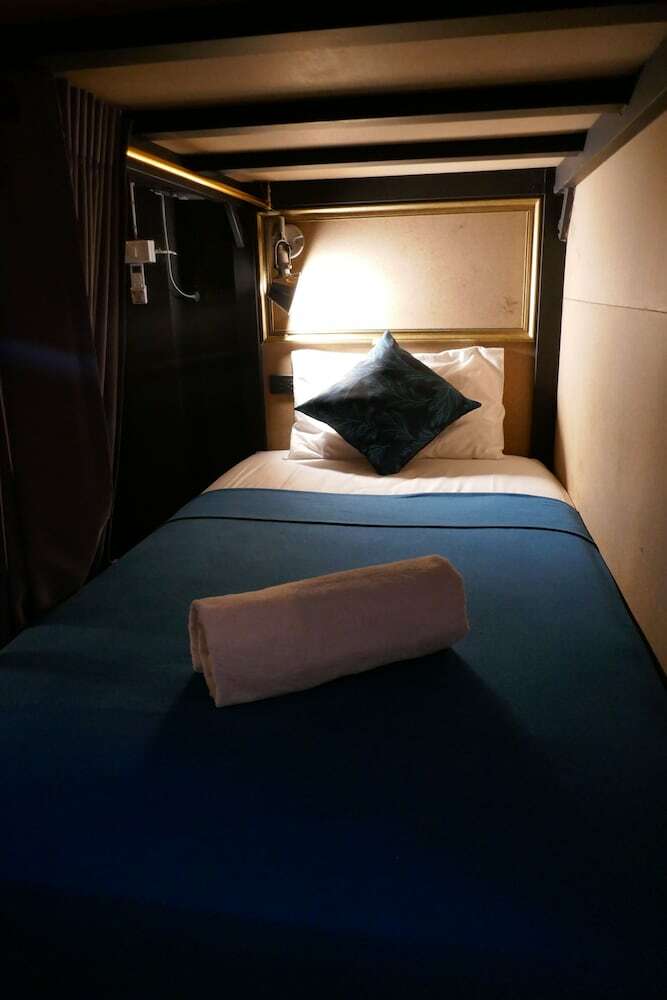 Hostal 2street Hostel At Surathani - Adults Only