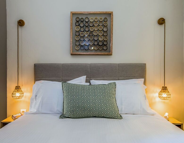 Hotel Gianthea Studios And Apt