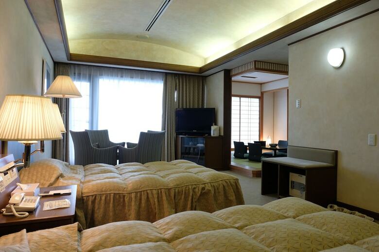 Hotel Riviera Shishikui