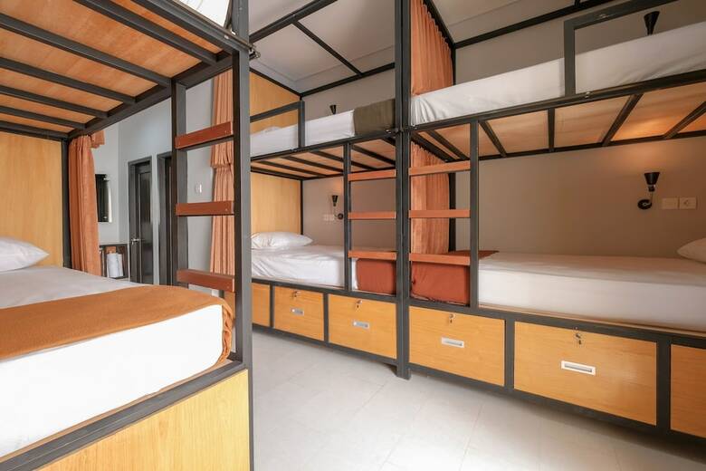 Hostal Canggu Castle - Hostel