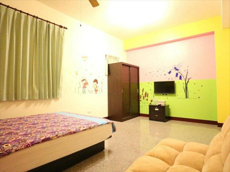Bed & Breakfast Lulumi House