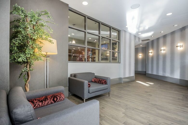 Coast Vancouver Airport Hotel