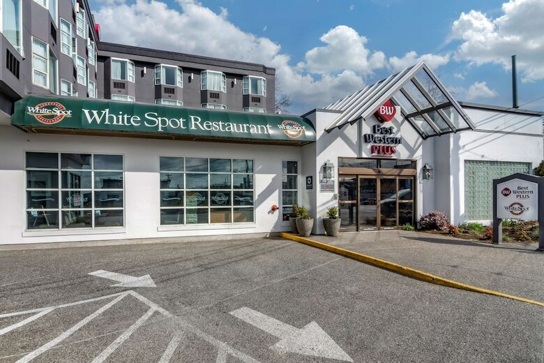 Coast Vancouver Airport Hotel