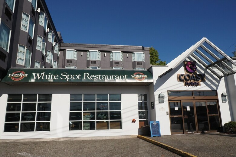 Coast Vancouver Airport Hotel
