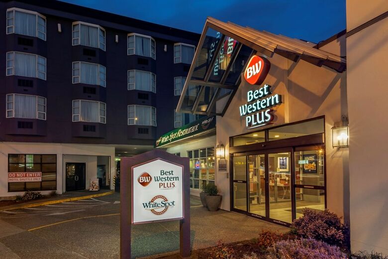 Coast Vancouver Airport Hotel