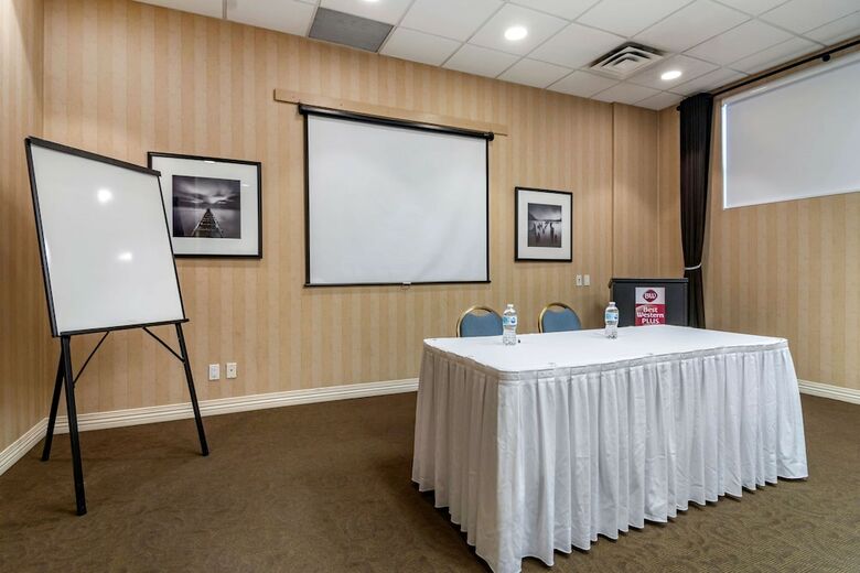 Coast Vancouver Airport Hotel