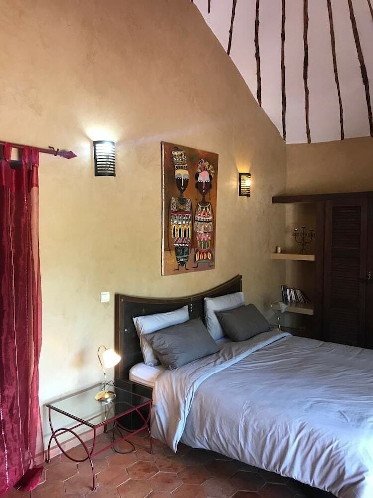 Posada Su�u Keur Lodge